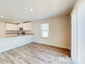 165 Parkers Gate Dr in Youngsville, NC - Building Photo - Building Photo