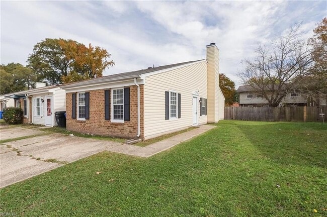 property at 578 Peregrine St