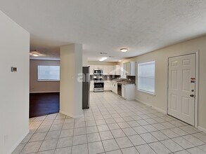 26881 Monarch Manor Ln in Humble, TX - Building Photo - Building Photo