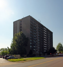 Maple Place in North Little Rock, AR - Building Photo - Building Photo