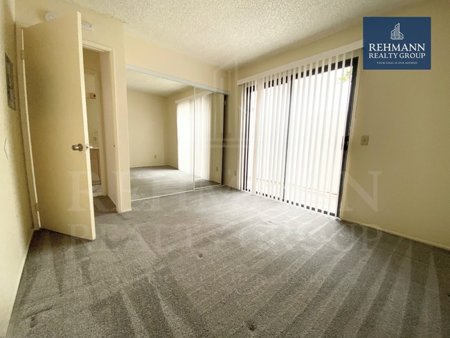 property at 4177 Iowa St
