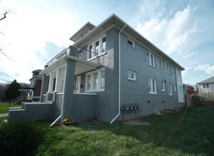 476 W Savannah St, Unit 1 in Highland Park, MI - Foto de edificio - Building Photo