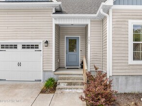 151 Broadleaf Dr in Jacksonville, NC - Building Photo - Building Photo