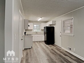 2665 County Line Rd SW in Atlanta, GA - Building Photo - Building Photo