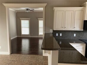 3709 W Cherokee Rd in Rogers, AR - Building Photo - Building Photo