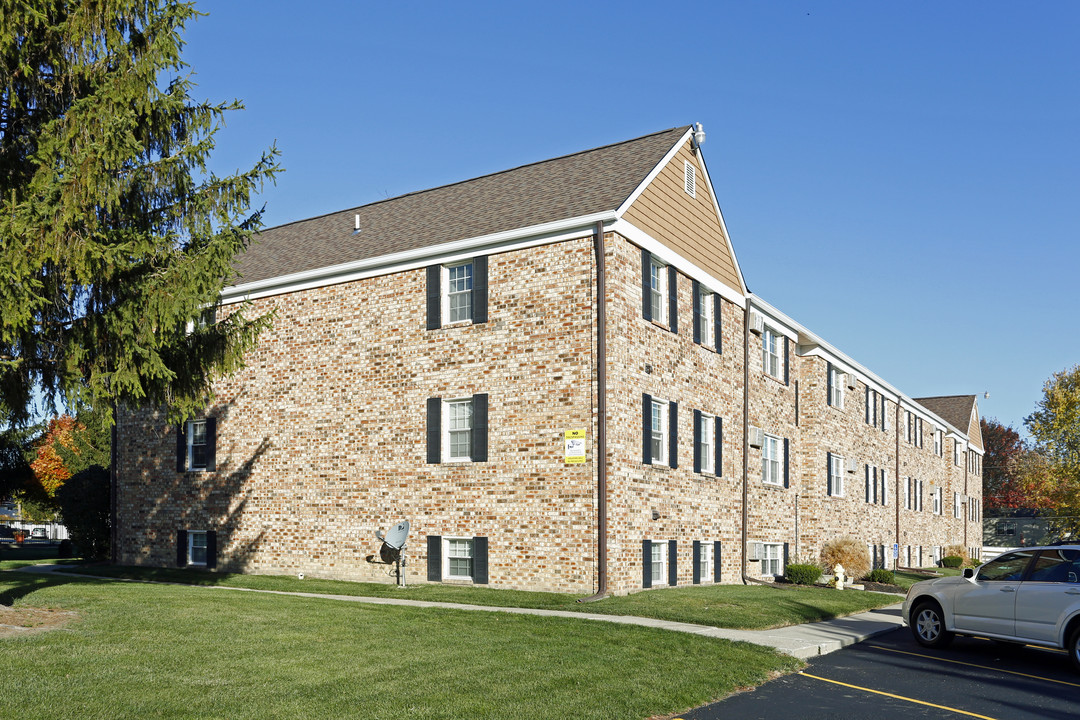 Village at Northwood in Northwood, OH - Foto de edificio