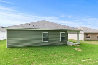 9948 Sequoyah Cove Dr in Owens Cross Roads, AL - Building Photo - Building Photo