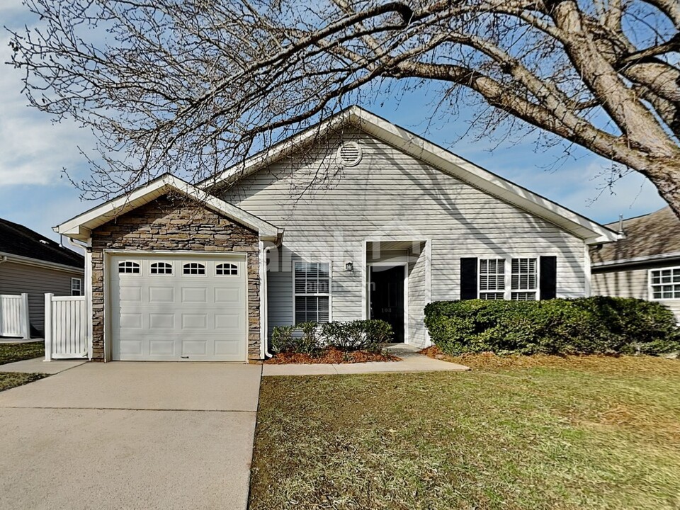 108 Tudor Downs Rd in Winston-Salem, NC - Building Photo