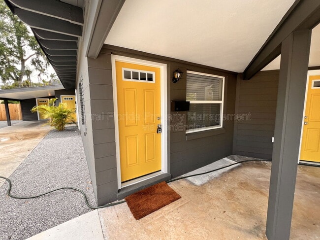 2414 Formosa Ave in Orlando, FL - Building Photo - Building Photo