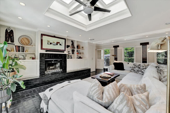 3301 W Morrison Ave in Tampa, FL - Building Photo - Building Photo