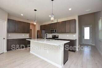 6728 Great Bear Dr in Lakeland, FL - Building Photo - Building Photo