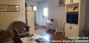 2318 W Olmos Dr in San Antonio, TX - Building Photo - Building Photo