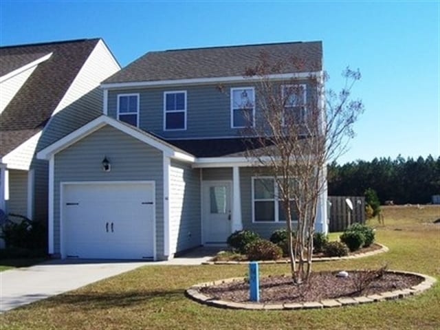 10 Thornbury Dr in Rocky Point, NC - Foto de edificio