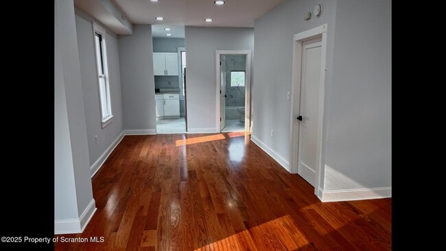 808 1/2 Eynon St in Scranton, PA - Building Photo - Building Photo