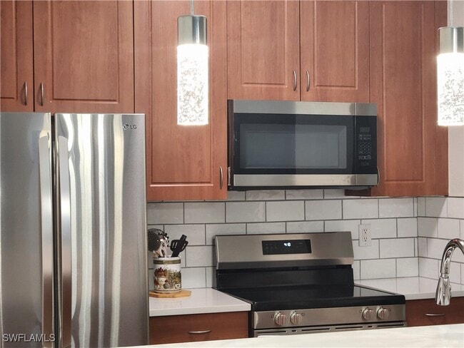 property at 7512 Bristol Cir