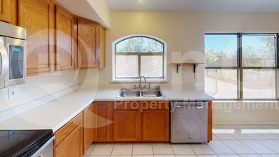 9953 E Onza Ave in Mesa, AZ - Building Photo - Building Photo
