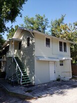 480 31st Ave N, Unit 480 1/2 Unit A in St. Petersburg, FL - Building Photo