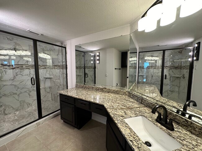 117 Henry Chandler Dr in Rockwall, TX - Building Photo - Building Photo