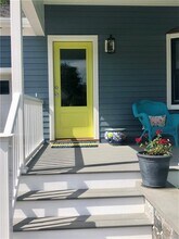 19 Garfield St in Newport, RI - Building Photo - Building Photo