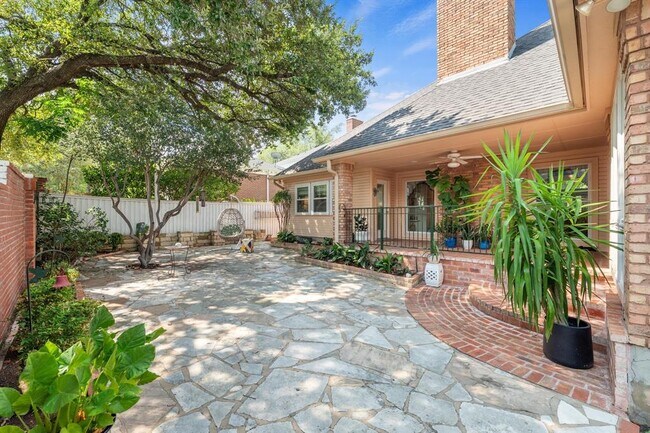 6002 Ascot Cove in Austin, TX - Building Photo - Building Photo