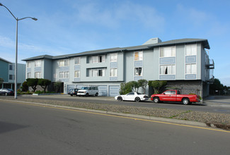 578 Clarinada Ave in Daly City, CA - Building Photo - Building Photo