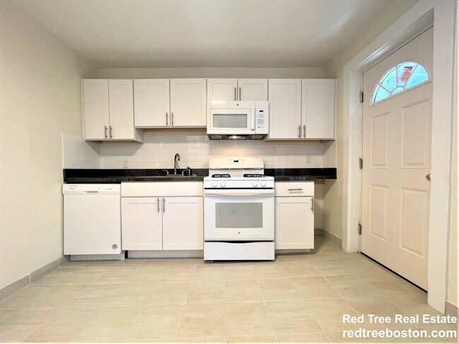 5 Barrows St, Unit #3 in Boston, MA - Building Photo - Building Photo
