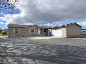 407 Sunridge Ave in Dallesport, WA - Building Photo - Building Photo