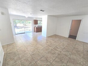 808 Wilshire Ct in Casselberry, FL - Building Photo - Building Photo