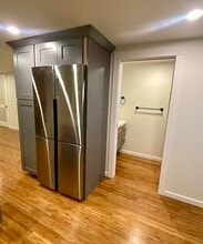 270 High St, Unit Beautiful 1 Bedroom in Hanson, MA - Foto de edificio - Building Photo