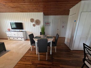 301 23rd Ave N in North Myrtle Beach, SC - Building Photo - Building Photo