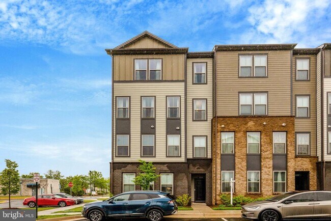 20941 Bluebird Sq in Countryside, VA - Building Photo - Building Photo