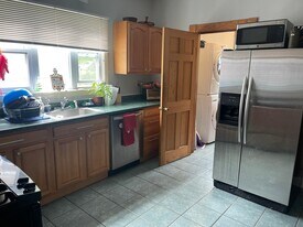 19 Mapleton St in Boston, MA - Building Photo