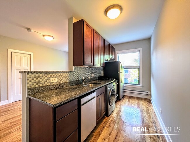 property at 2906 N Mildred Ave