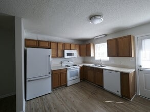 3965 NC 10 in Claremont, NC - Building Photo - Building Photo