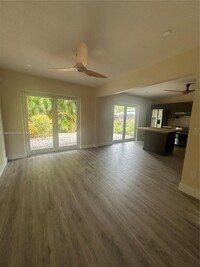 407 SE 4th Ter, Unit #407 in Dania Beach, FL - Foto de edificio - Building Photo