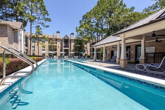 Town Center Crossing in Kingwood, TX - Building Photo - Building Photo