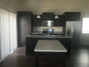 952 Eaglewood Ave in West Fargo, ND - Building Photo - Building Photo