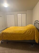 3208 Doris St, Unit A in Anchorage, AK - Building Photo - Building Photo