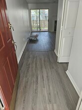 35 Devon Ln, Unit 35 Devon Lane in Avondale Estates, GA - Foto de edificio - Building Photo