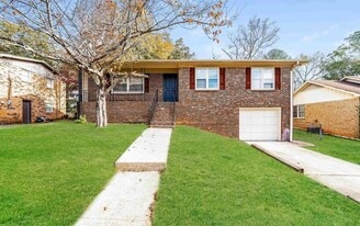 2468 Watson Rd in Birmingham, AL - Building Photo