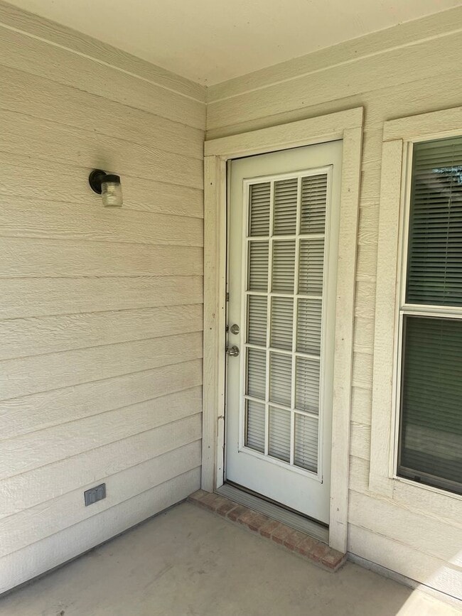8532 Orleans Ln in Fort Worth, TX - Building Photo - Building Photo