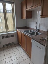 150-150 Farnham Ave in Toronto, ON - Building Photo - Building Photo