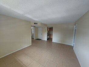 584 Fairways Ln in Ocala, FL - Building Photo - Building Photo