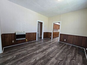 400 S Cash in Asher, OK - Building Photo - Building Photo