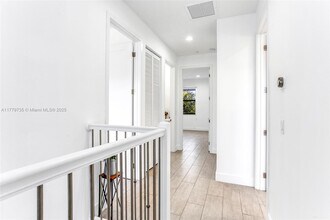 20919 NW 1st Dr in Pembroke Pines, FL - Building Photo - Building Photo