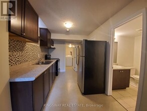 593 Remembrance Rd in Brampton, ON - Building Photo - Building Photo