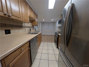 273 Watertree Dr in East Syracuse, NY - Building Photo - Building Photo