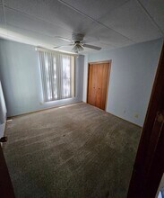 187 E Gilson Ave, Unit 187 Gilson- Lower in Oakfield, WI - Building Photo - Building Photo