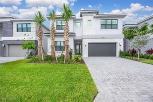12254 Red Pne Pl in Estero, FL - Building Photo