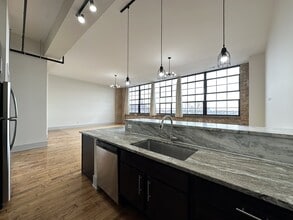 1432 W 21st St in Chicago, IL - Building Photo - Building Photo